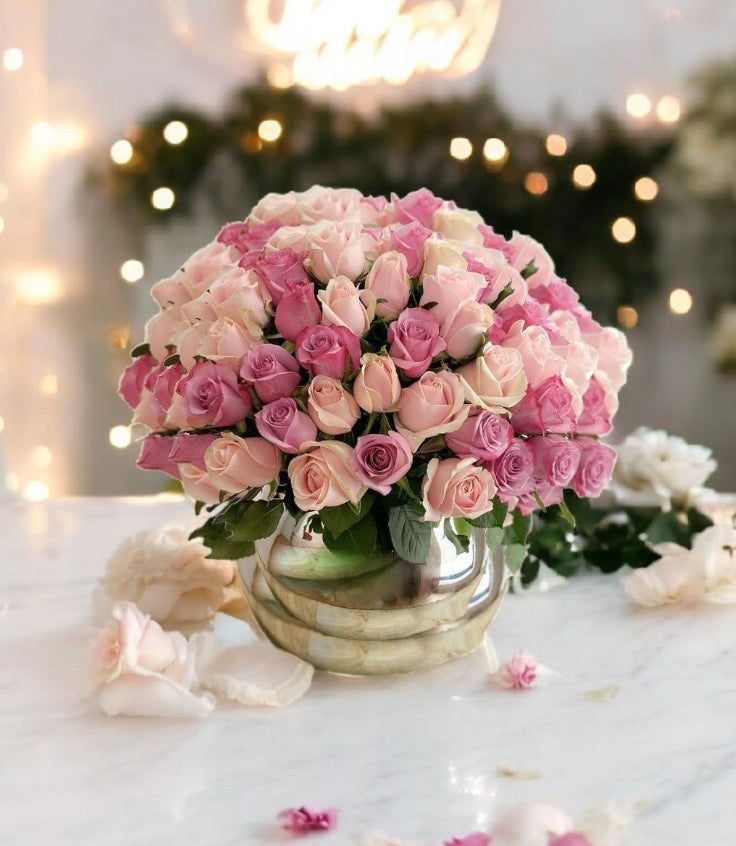 Arreglo Dúo de Ensueño – 100 Rosas Moradas y Rosas Rositas en Bowl