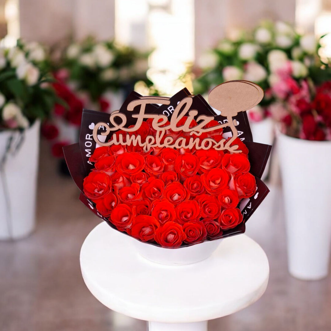 Ramo de 50 Rosas – Coral
